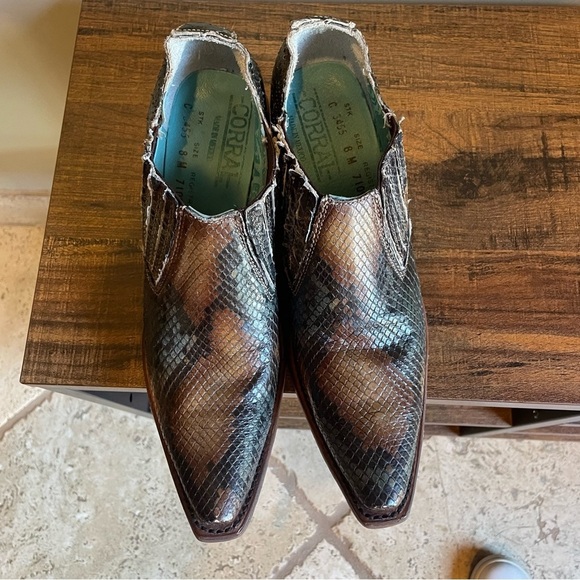 Corral cowboy cowgirl ankle boots Snakeskin size 8 - Picture 5 of 7